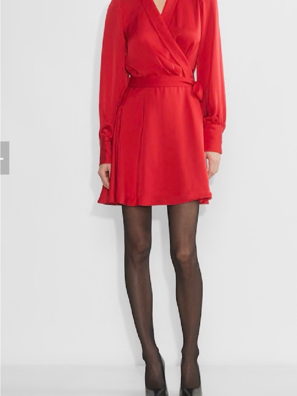 Aritzia - Babaton Hyde mini dress